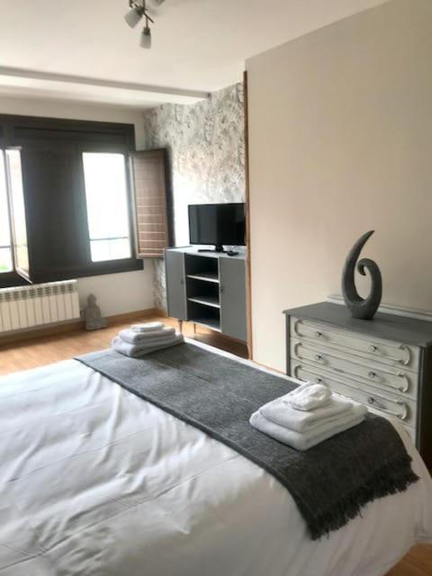Apartamento Entero El Puente Cangas de Onis Bagian luar foto